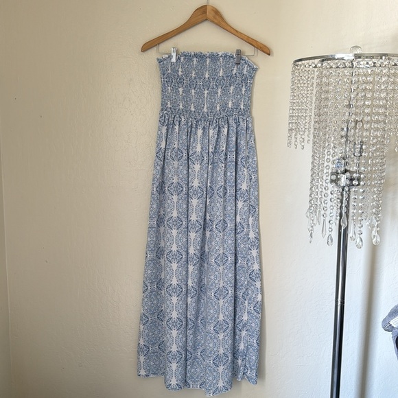 Women’s Floral Print Tube Flowy Dress Size 6 - Picture 4 of 10